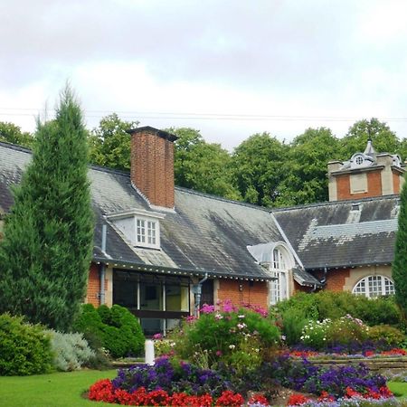 Dunchurch Park Hotel Buitenkant foto